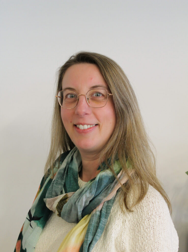 Dr Catherine James